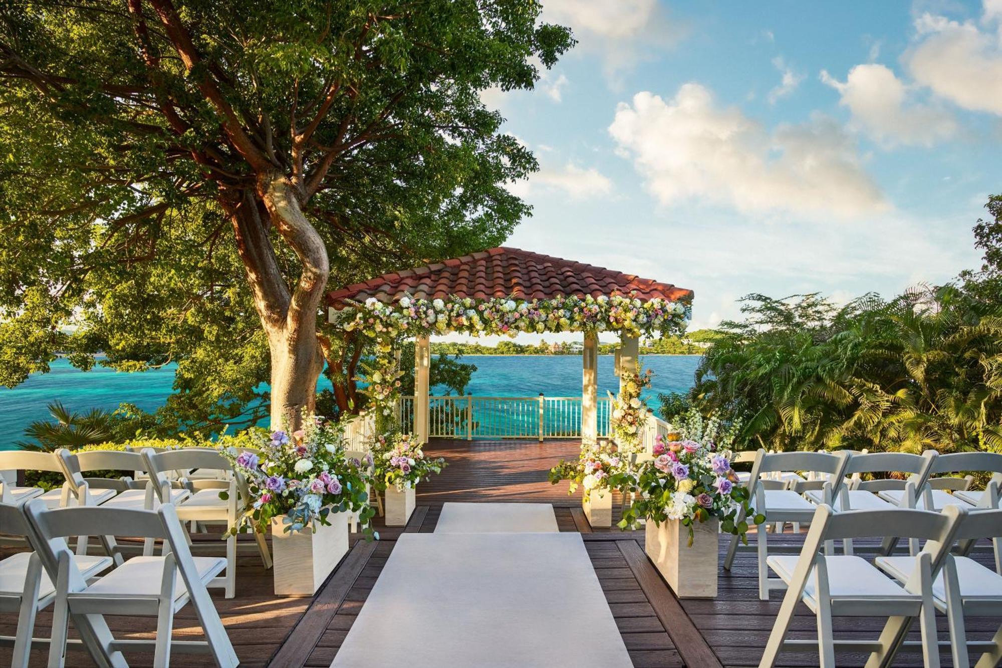 The Ritz-Carlton St. Thomas Hotel Benner Exterior foto